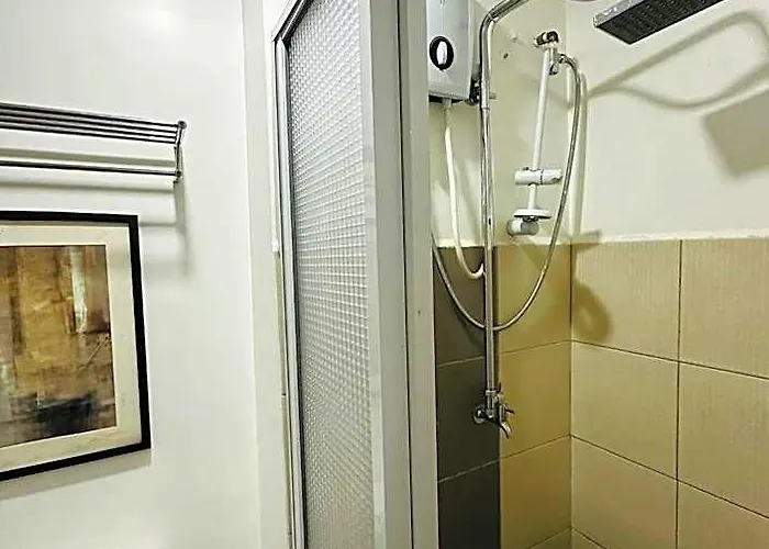 Taguig Condotel 1 Bedroom With Balcony Hotel *